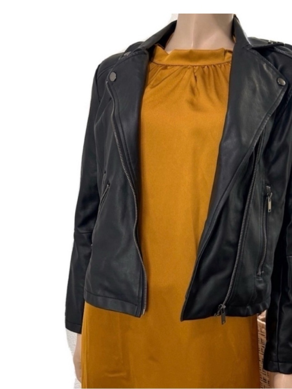 Coffee shop Black Faux Leather Moto Jacket - Sleek Zip Detail - Picture 9 of 16